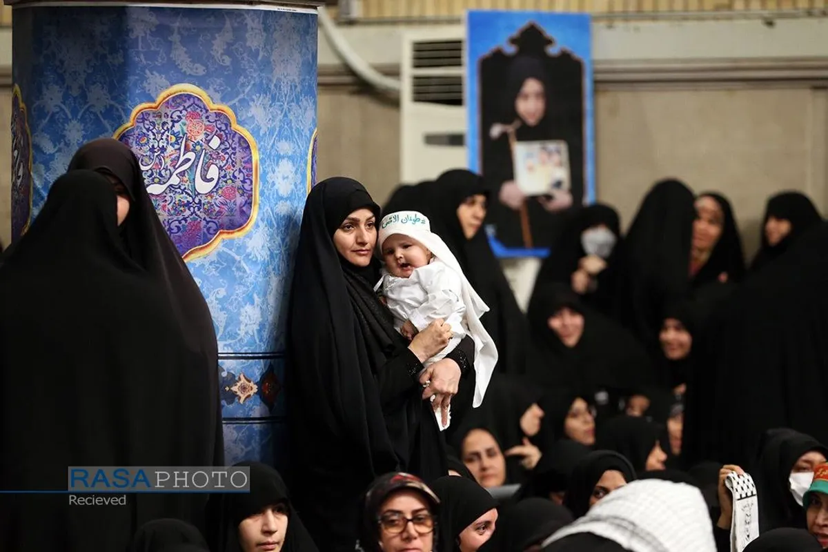 دیدار اقشار مختلف بانوان با مقام معظم رهبری
