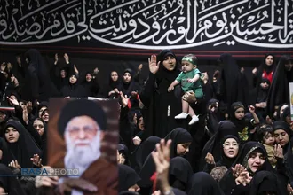 دومین شب مراسم عزاداری حضرت اباعبدالله الحسین (ع) از طرف رهبر انقلاب