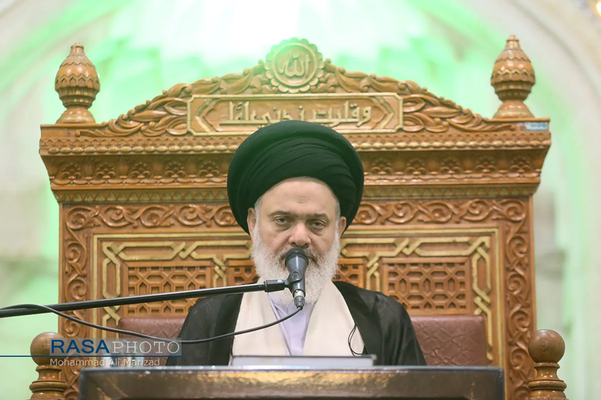 مراسم گرامیداشت دوازدهمین سالگرد ارتحال مرحوم آیت الله مشکینی و هفتمین شب ارتحال مرحوم آیت الله حائری