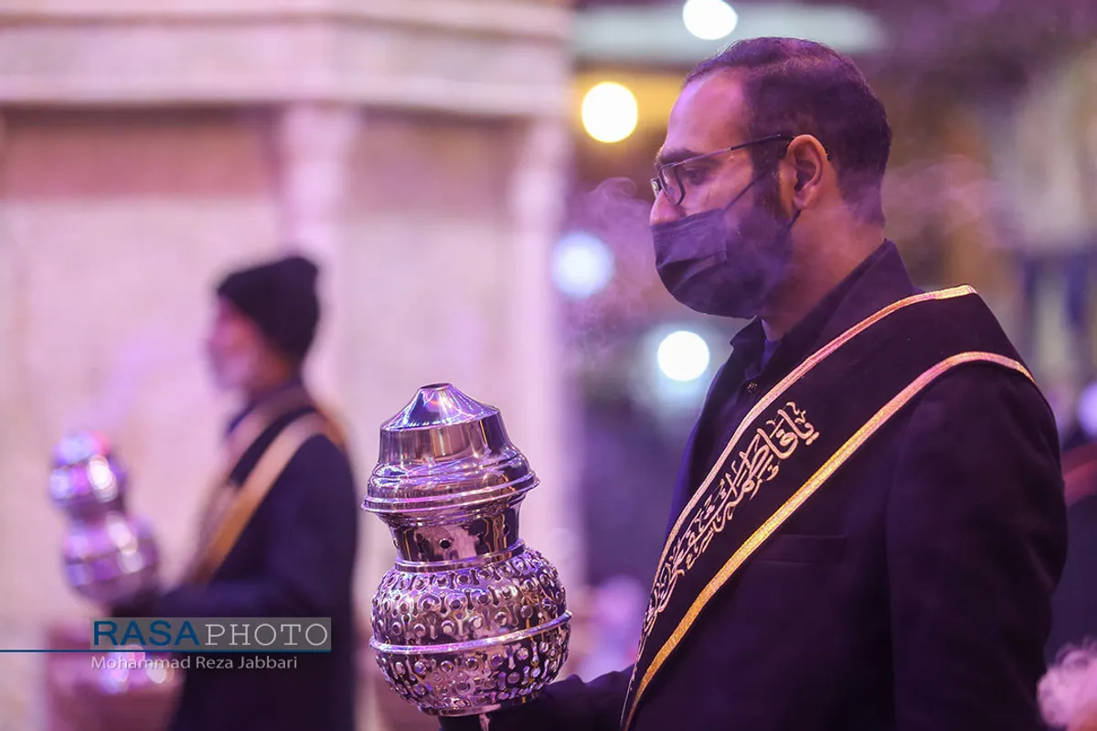 آیین شمع گردانی شام  وفات حضرت معصومه (س)