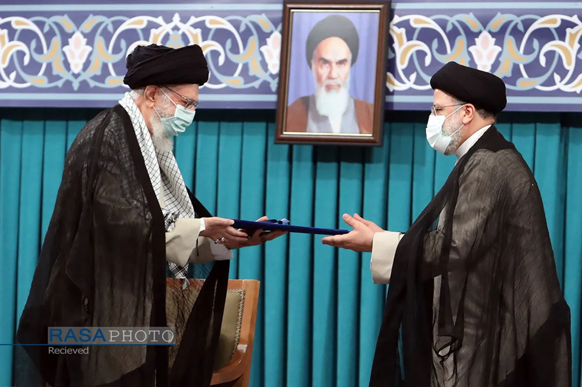 مراسم تنفیذ حکم ریاست جمهوری سیزدهم توسط رهبر انقلاب