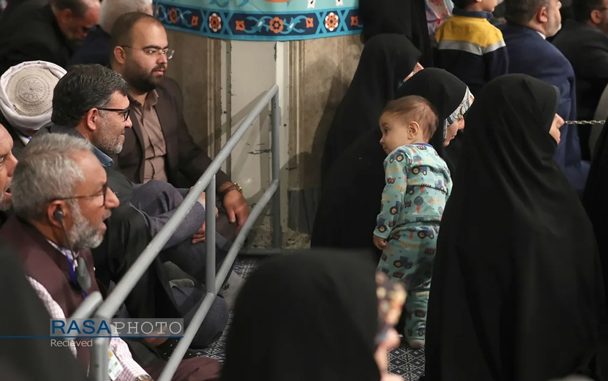 دیدار مسئولان نظام، سفرای کشور&zwnj;های اسلامی با رهبر انقلاب