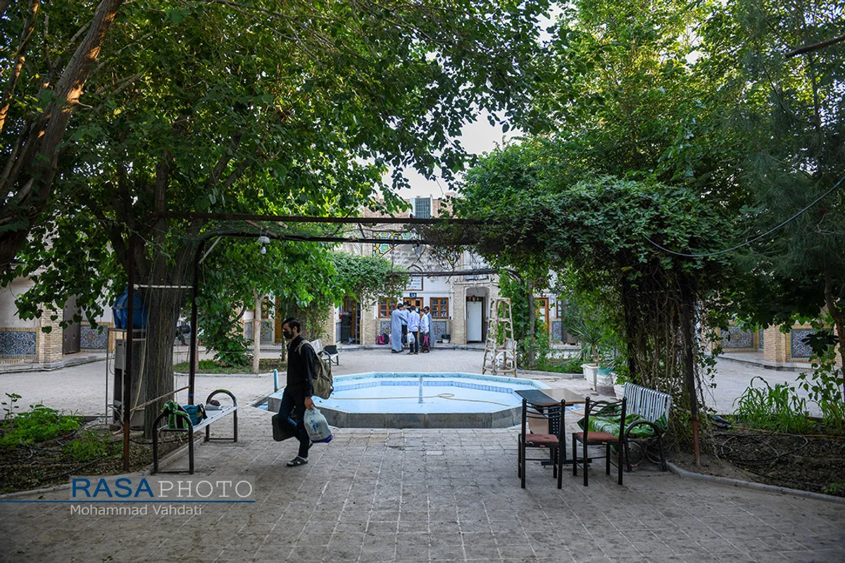 مدرسه علمیه جهانگیرخان قم