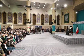 دیدار مداحان اهل&zwnj;بیت (علیهم&zwnj;السلام) با مقام معظم رهبری