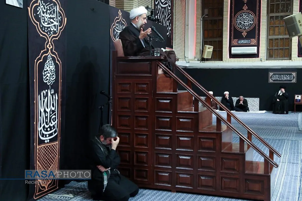 مراسم عزاداری شام غریبان حسینی (علیه&zwnj;السلام) در حسینیه امام خمینی (ره)