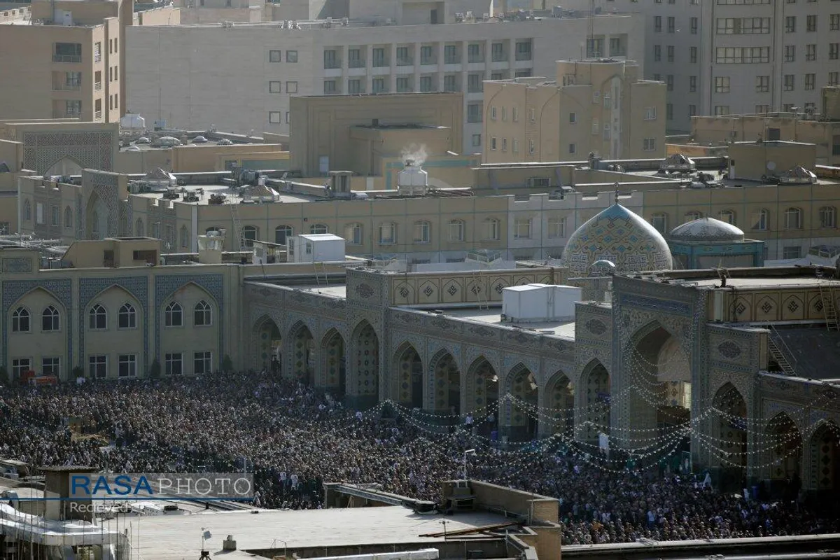 اقامه نماز عید سعید فطر در حرم حضرت امام رضا (علیه السلام)