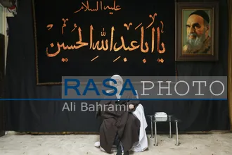 گرامیداشت رهبر شهید انقلاب در بیت حضرت آیت الله نوری همدانی