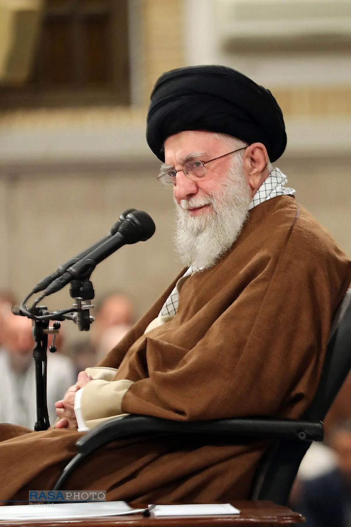دیدار مداحان اهل&zwnj;بیت (علیهم&zwnj;السلام) با مقام معظم رهبری
