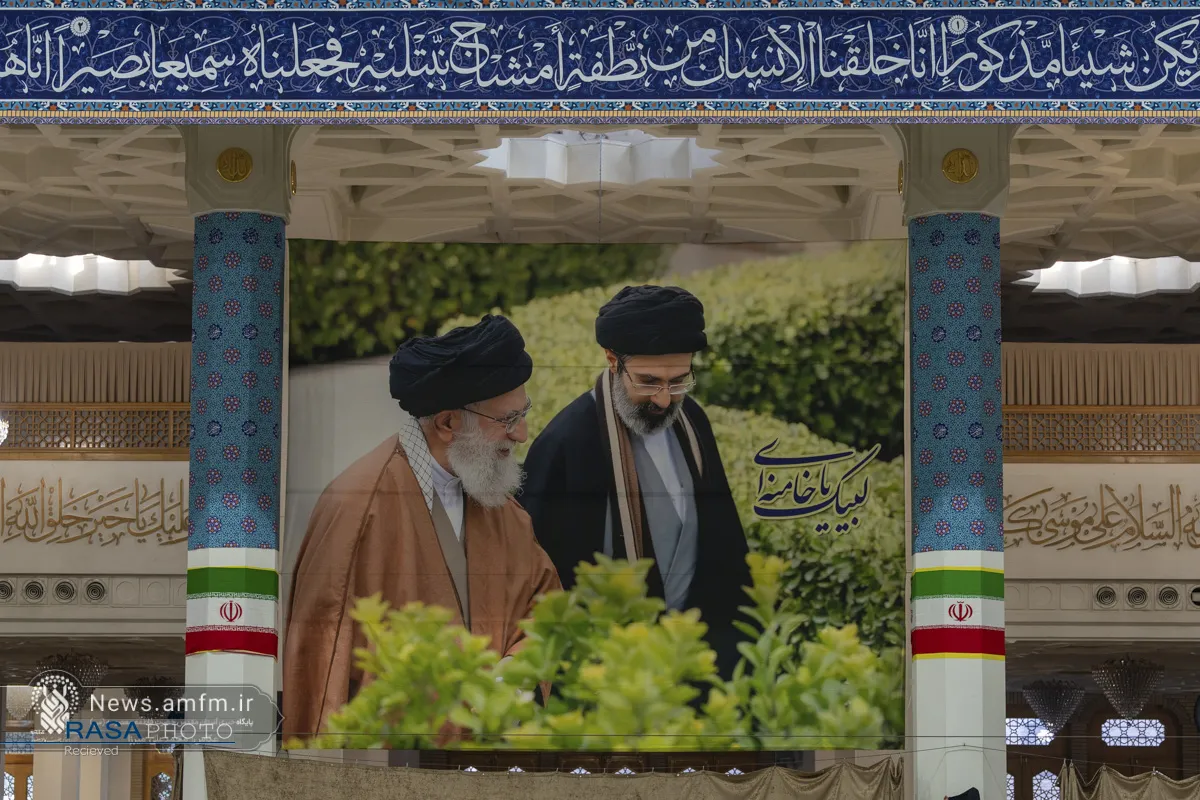 حرم کریمه اهل&zwnj;بیت (س) در آستانه مراسم چهلمین روز تدفیت رهبر شهید انقلاب
