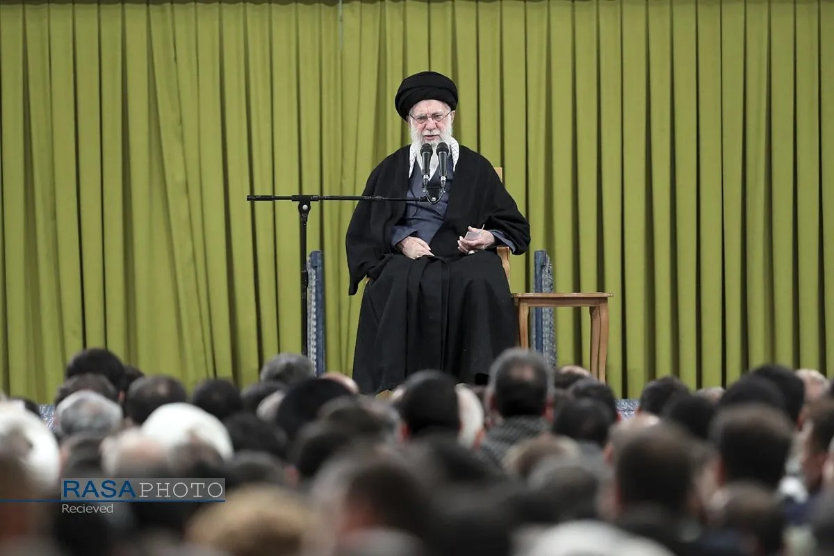 دیدار اقشار مردم در آغاز دهه مبارکه فجر با رهبر معظم انقلاب