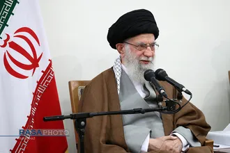 دیدار دست&zwnj;اندرکاران کنگره بزرگداشت شهدای روحانی با رهبر انقلاب