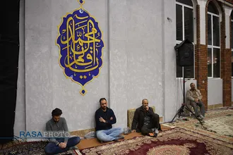 مناجات خوانی شب&zwnj;های ماه مبارک رمضان در هیئت فاطمیون قم