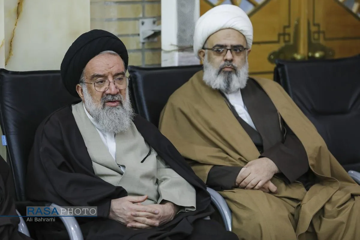بزرگداشت شهدای فتنه اخیر آمریکایی صهیونیستی در قم