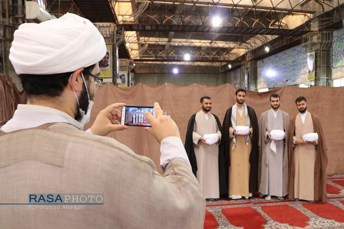 مراسم عمامه گذاری طلاب استان خوزستان بمناسبت عید سعید غدیر