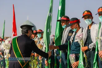&laquo;عهد سربازی&raquo; نیرو&zwnj;های مسلح با امام زمان (عج) در جمکران&lrm;&lrm;