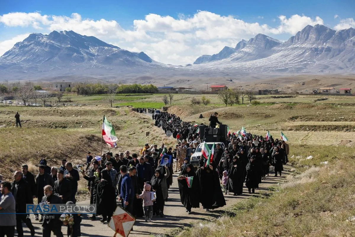 پرواز مادر شهید، به سوی فرزند شهیدش