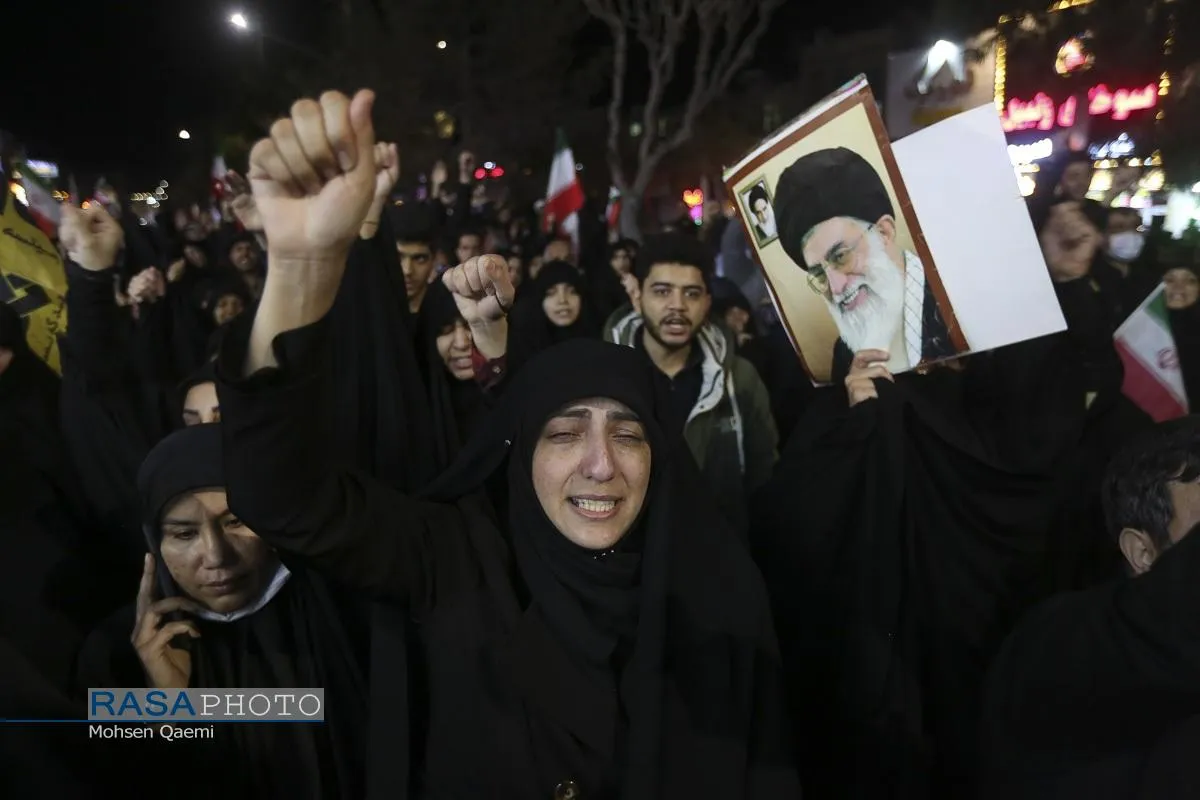 خروش انتقامی مردم قم در شب عزاداری شهادت امام خامنه&zwnj;ای (قدس&zwnj;سره)