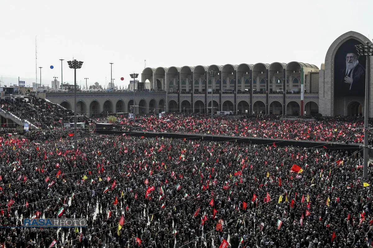 مراسم وداع بار رهبر شهید انقلاب