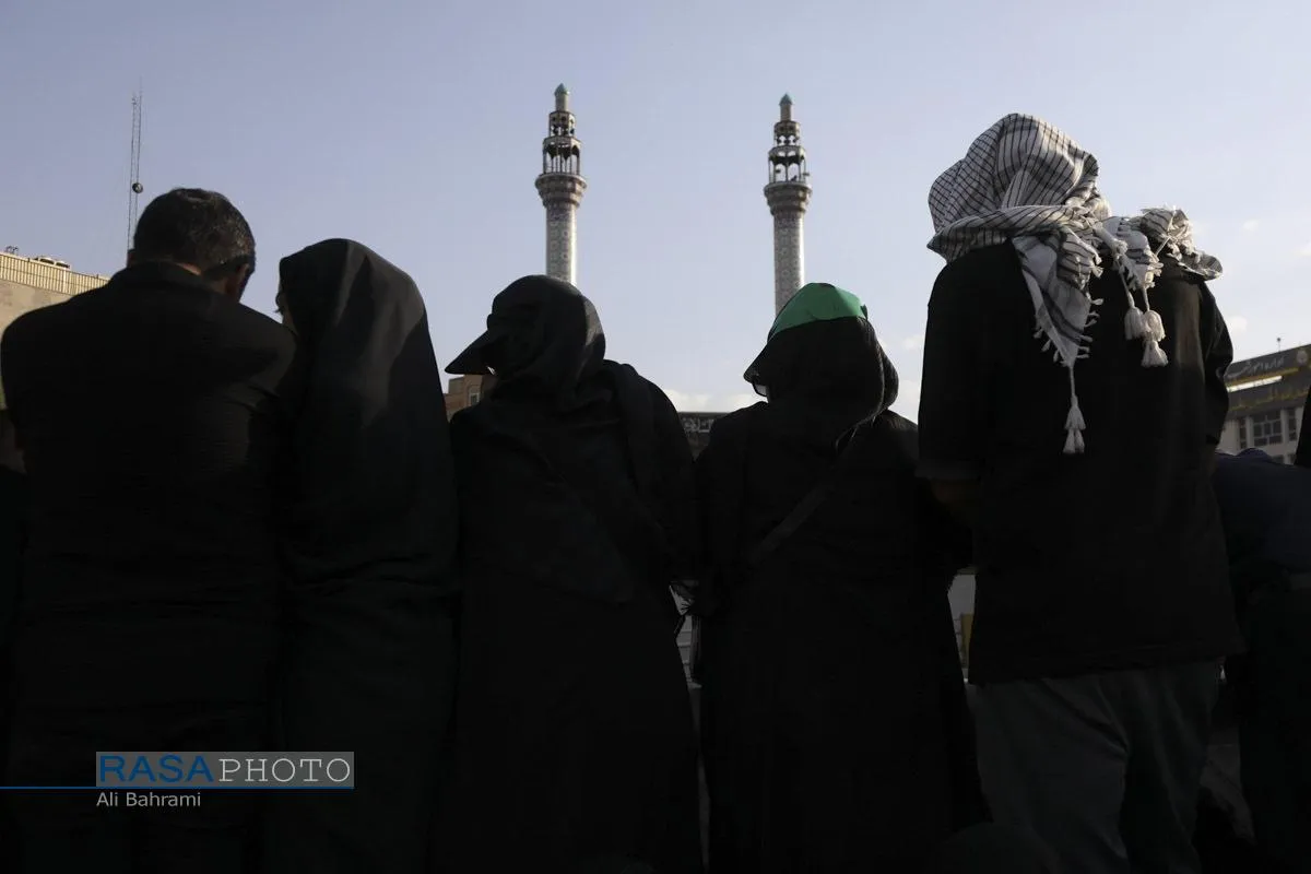 تشییع تاریخی رهبر شهید انقلاب در تهران
