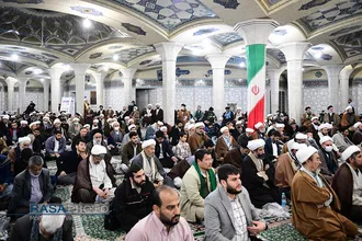 نشست صمیمی و عمومی رئیس مرکز خدمات حوزه&zwnj; های علمیه با طلاب