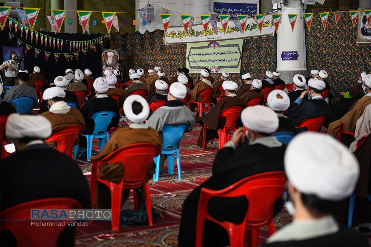 همایش سالانه بسیج اساتید، مدیران و نخبگان حوزه علمیه