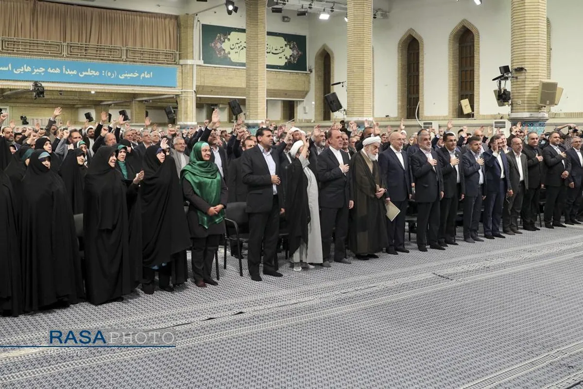 دیدار نمایندگان مجلس شورای اسلامی با رهبر معظم انقلاب