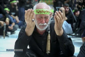 نماز جماعت و عزاداری ظهر عاشورای حسینی در قم