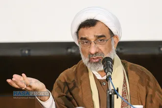 اولین همایش مدیران گام دوم انقلاب اسلامی&lrm;&lrm;