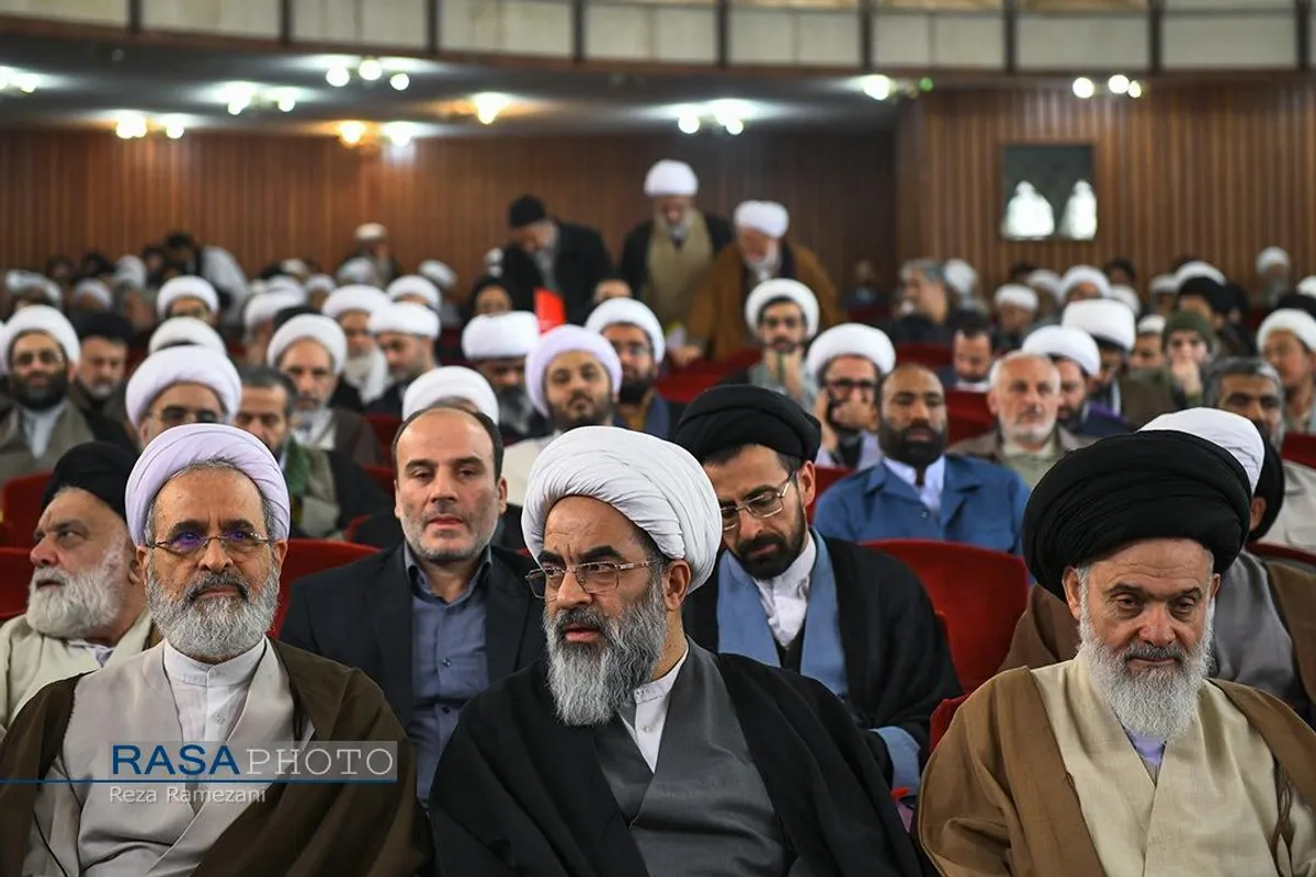بیست و پنجمین همایش کتاب سال و هفتمین جشنواره مقالات علمی حوزه