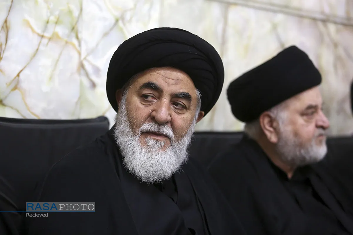 بزرگداشت رهبر شهید از سوی حضرت آیت&zwnj;الله سبحانی در حرم بانوی کرامت
