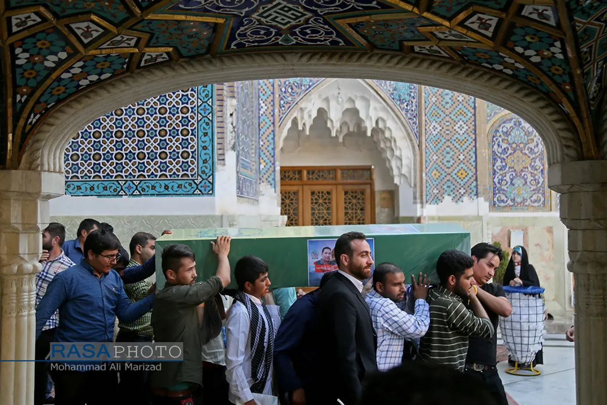 تشییع پیکر شهید مدافع حرم ابراهیم توسلی در قم