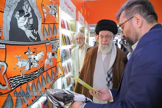 بازدید رهبر معظم انقلاب از سی و پنجمین نمایشگاه بین&zwnj;المللی کتاب تهران