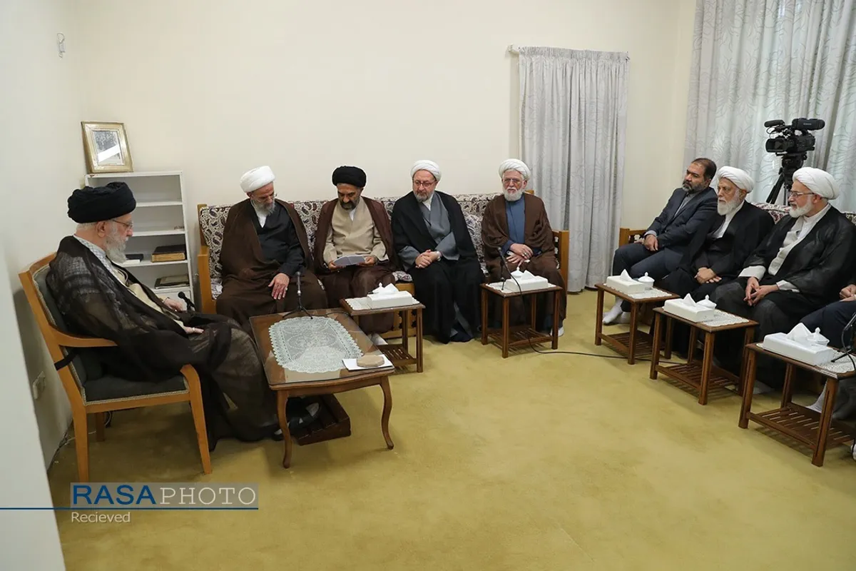 دیدار دست&zwnj;اندرکاران همایش بزرگداشت آیت&zwnj;الله ناصری دولت&zwnj;آبادی با رهبر انقلاب