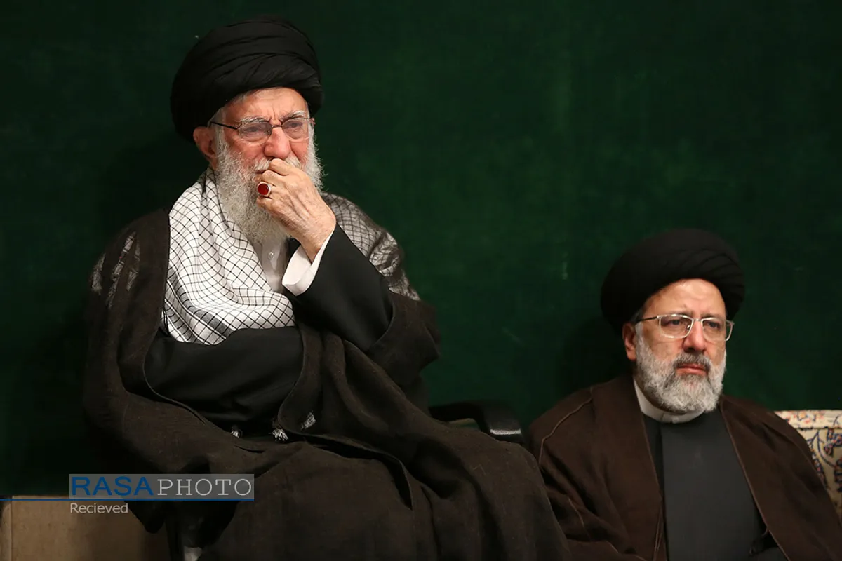 اولین شب مراسم عزاداری حضرت اباعبدالله الحسین (علیه&zwnj;السلام) با حضور رهبر انقلاب امام خامنه ای