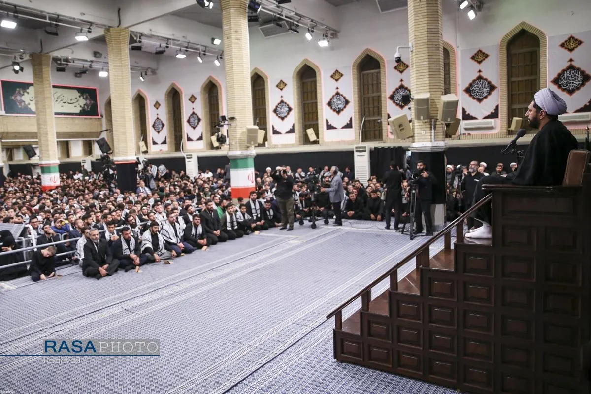 عزاداری هیئتهای دانشجویی به مناسبت اربعین حسینی در حسینیه امام خمینی (ره)
