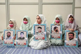 مراسم جشن تکلیف دختران دانش&zwnj;آموز با حضور مقام معظم رهبری