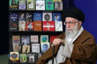 بازدید رهبر معظم انقلاب از سی و پنجمین نمایشگاه بین&zwnj;المللی کتاب تهران