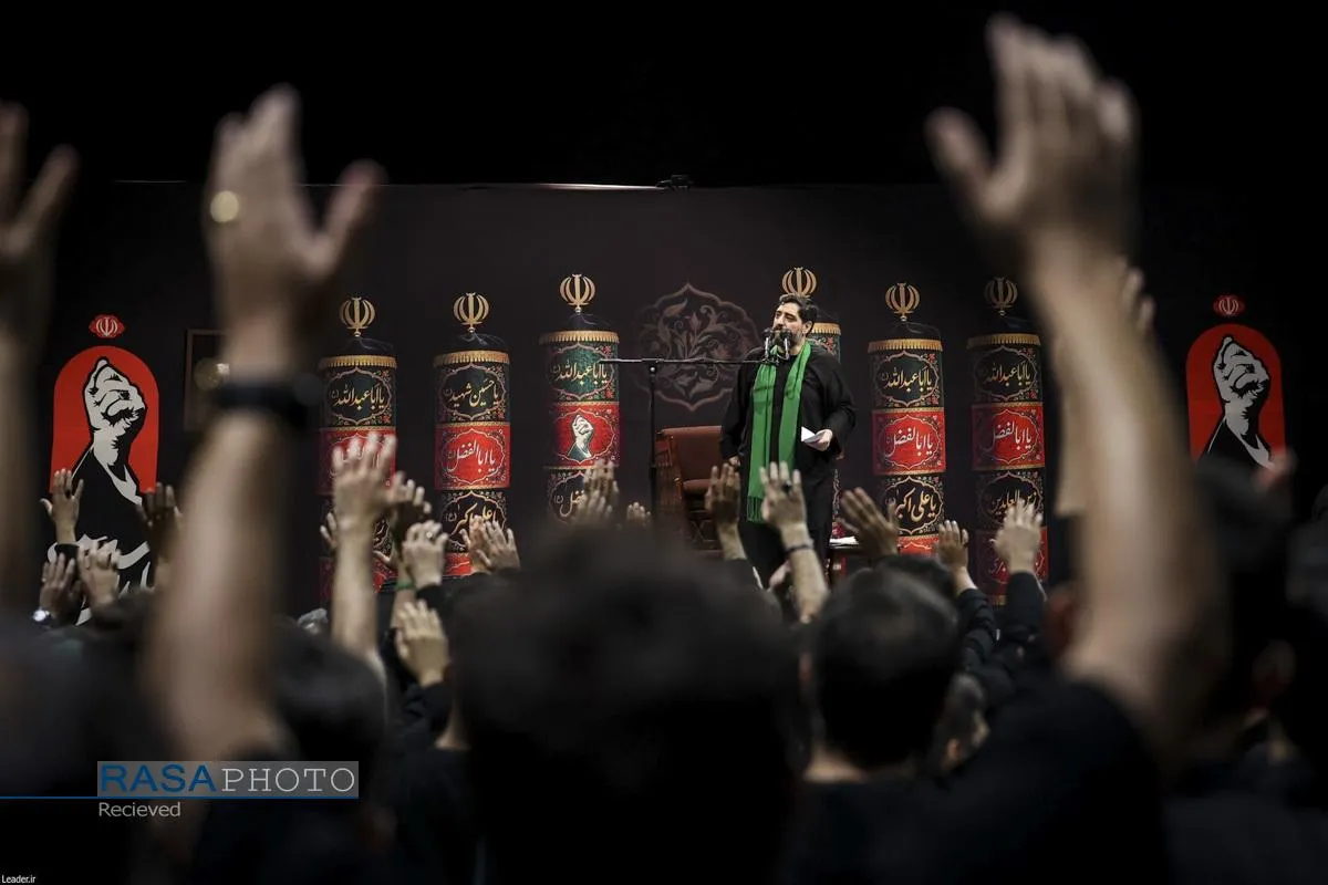 دومین شب مراسم عزاداری حضرت اباعبدالله الحسین (ع) از طرف رهبر انقلاب