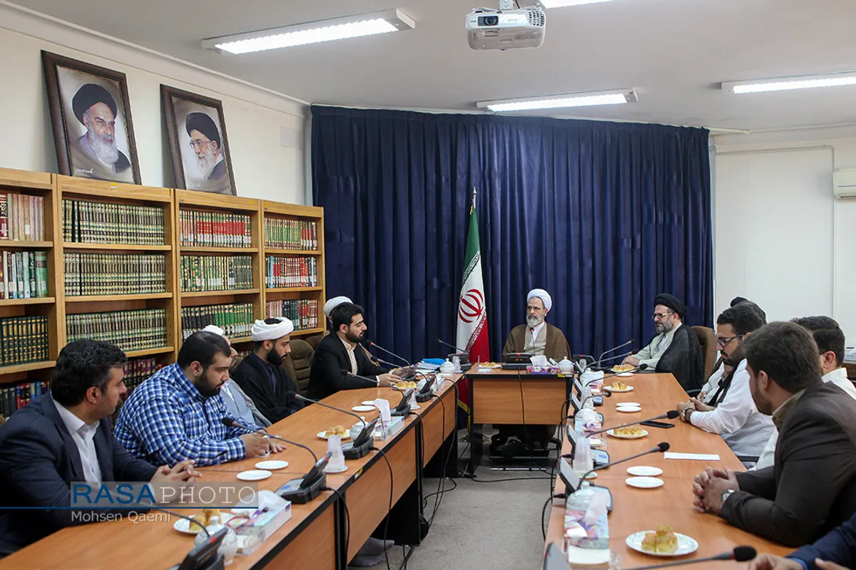 دیدار مدیرعامل و مسئولین خبرگزاری رسا با آیت الله اعرافی