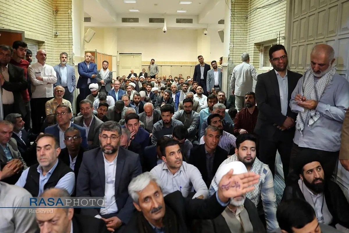 دیدار معلمان با رهبر معظم انقلاب