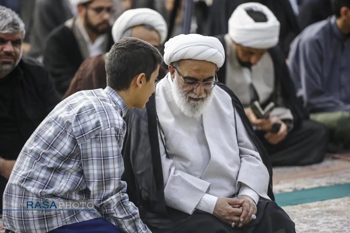 گردهمایی عزم و اخوت