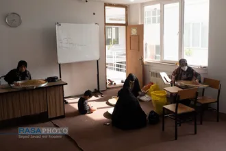 توزیع ۲۰۰۰ پرس آش نذری به مناسبت سالروز وفات حضرت ام المومنین خدیجه کبری (سلام الله علیها) توسط طلاب و خیرین در مناطق محروم تالش