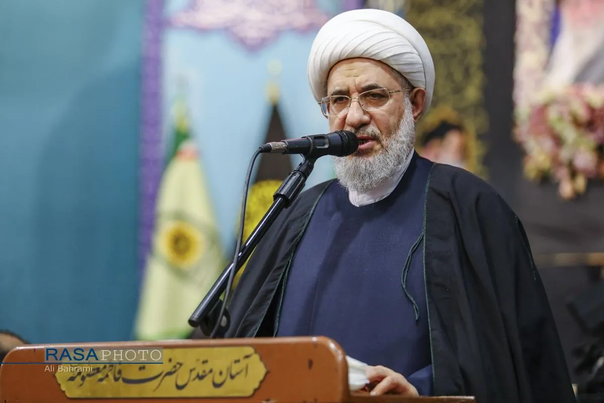 وداع با شهید سپهبد عبدالرحیم موسوی در حرم کریمه اهل بیت (س)