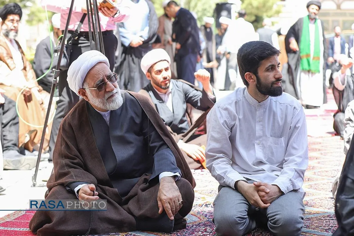 تجمع طلاب و فضلای حوزه در حمایت از عملیات مقتدرانه نیرو&zwnj;های مسلح -۲
