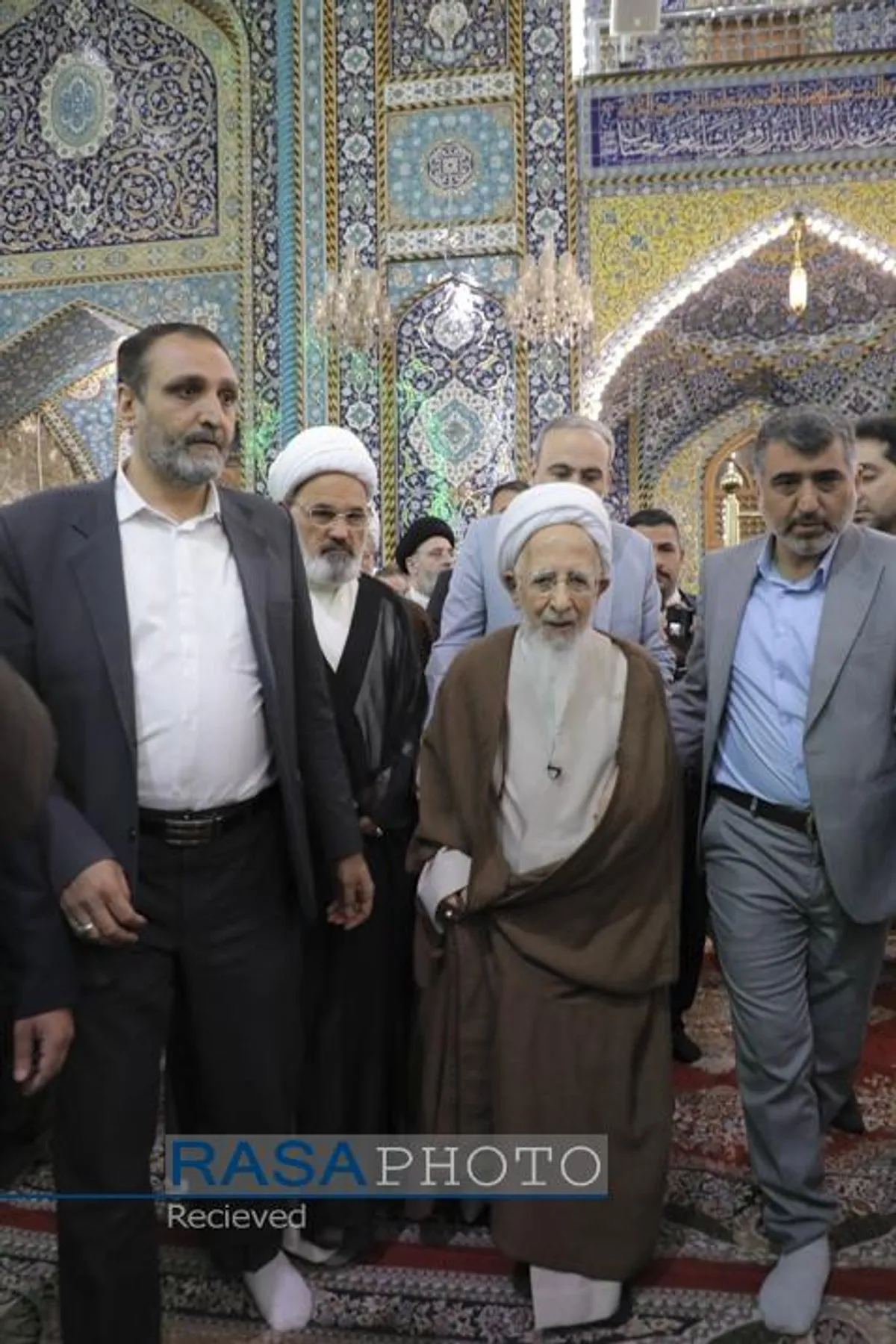 تشرف حضرت آیت&zwnj;الله جوادی آملی به حرم&zwnj;های مطهر حضرت اباعبدالله الحسین و حضرت ابوالفضل العباس (علیهما&zwnj;السلام)