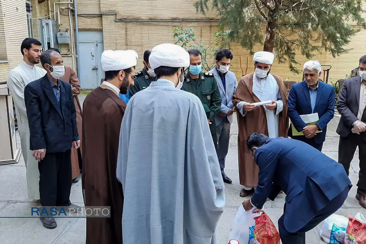 رزمایش کمک مومنانه مدرسه علمیه امیرالمومنین(ع) صحنه&lrm;