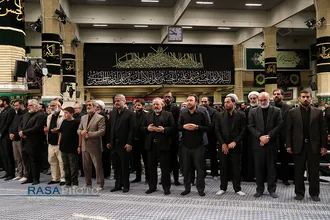 مراسم عزاداری شب شام غریبان حسینی (علیه&zwnj;السلام) با حضور رهبر انقلاب