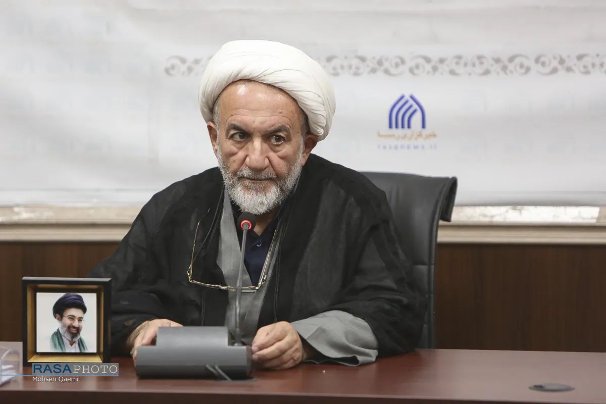 نشست بازخوانی دستاوردهای راهبردی ایران اسلامی در جنگ تحمیلی سوم
