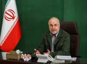 مردم و جمهوری مورد توجه رهبر جدید انقلاب اسلامی است