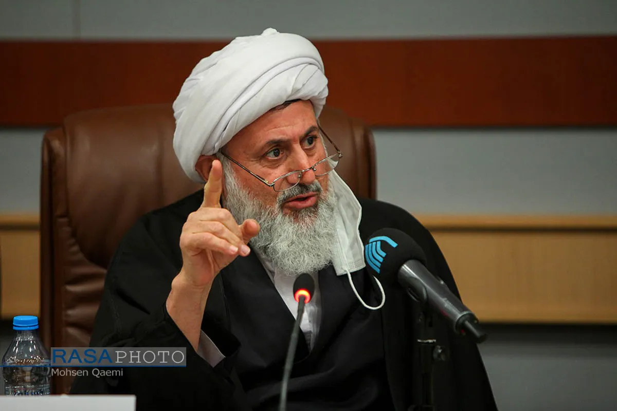 نشست فعالان حوزه انقلابی با حجت الاسلام والمسلمین احمد واعظی